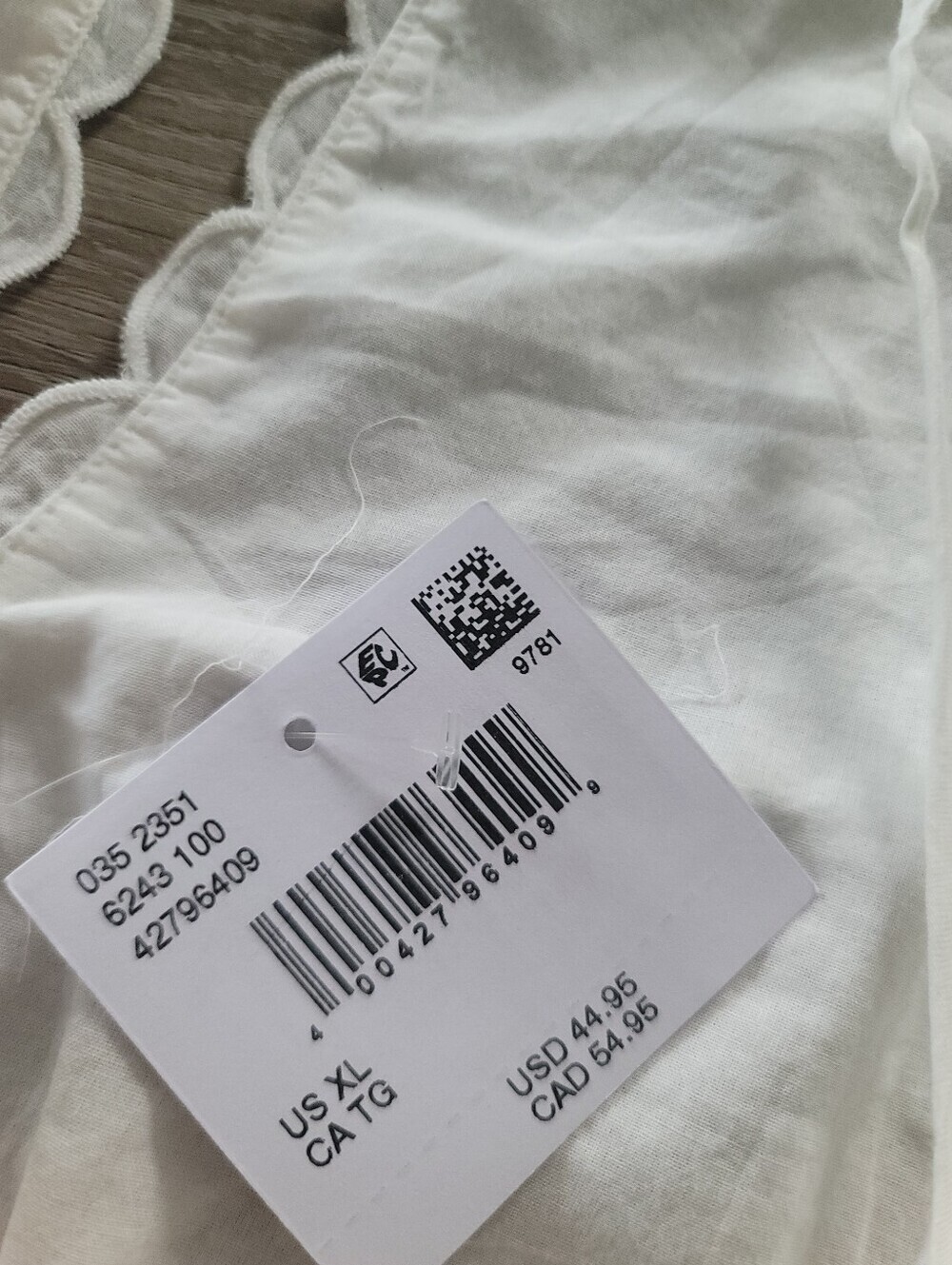 *NWT* American Eagle 100% Cotton V-Neck Embroidered Halter Top. Sz XL - Picture 5 of 7